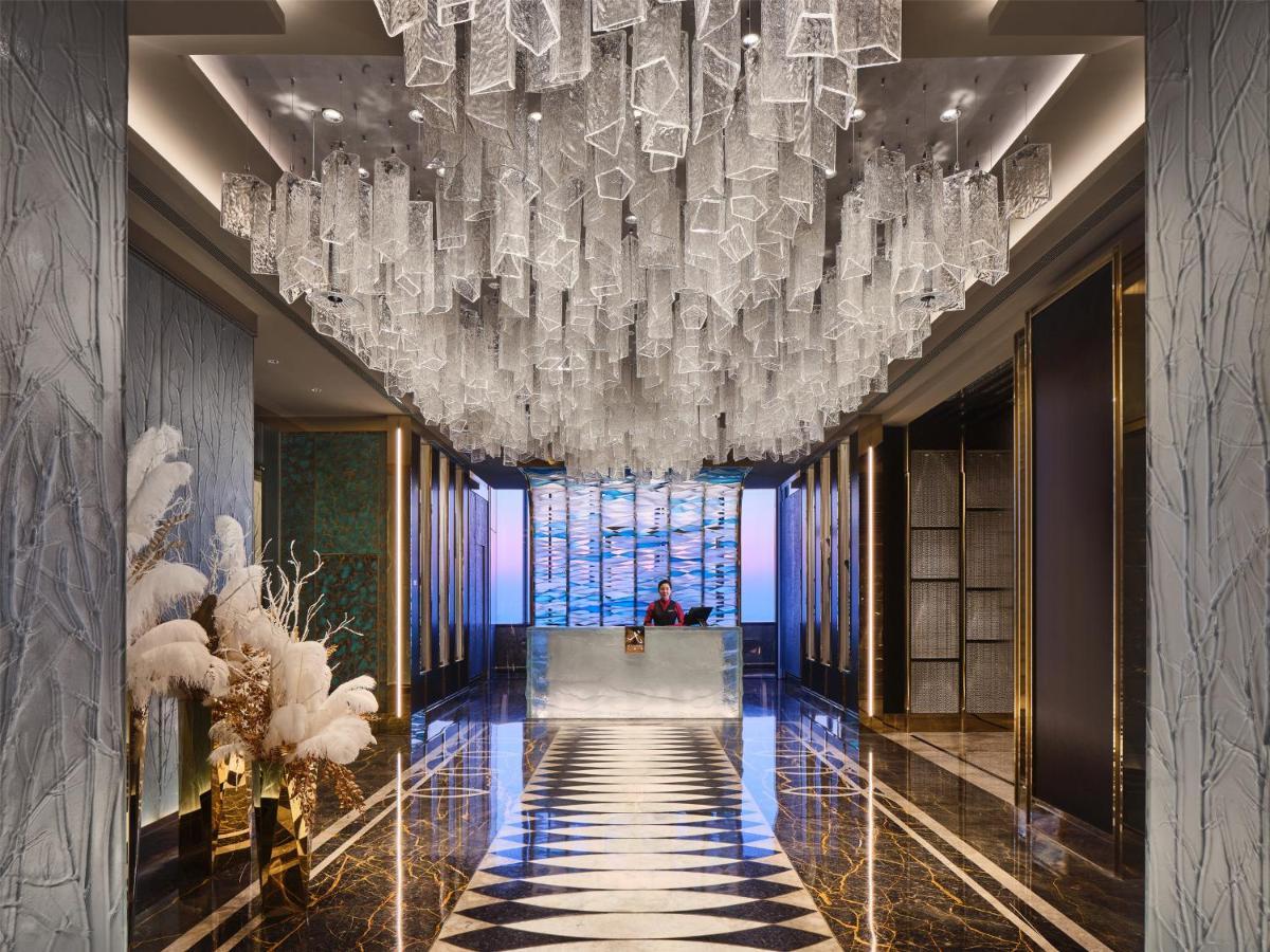 J Hotel, Shanghai Tower - Above All Else, Overlooking The Bund Екстер'єр фото